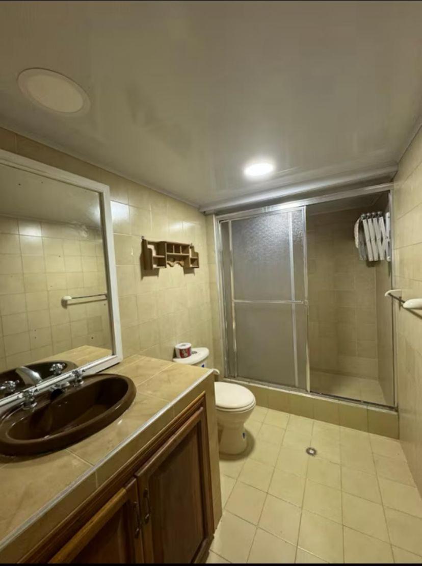 Apartamento With A Pool Near The And Everything *